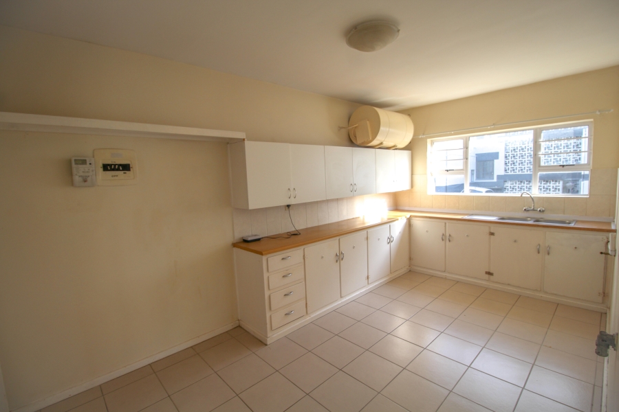 8 Bedroom Property for Sale in Chiselhurst Eastern Cape